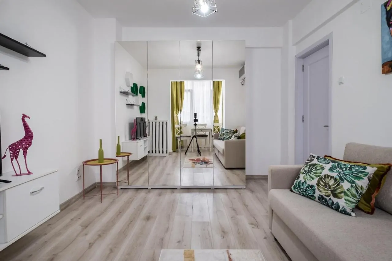 Laroka House Cosy And Modern Apartment Universitate-City Centre 布加勒斯特 0*,  罗马尼亚